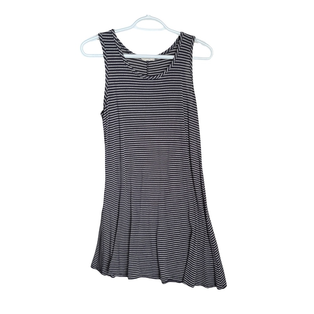 striped dress, stops just above knee